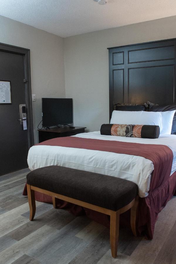 Hotel Chataura Dearborn Eksteriør bilde